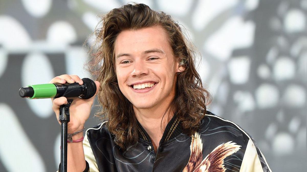 The Day The World Stopped Turning: Harry Styles Cuts His Hair