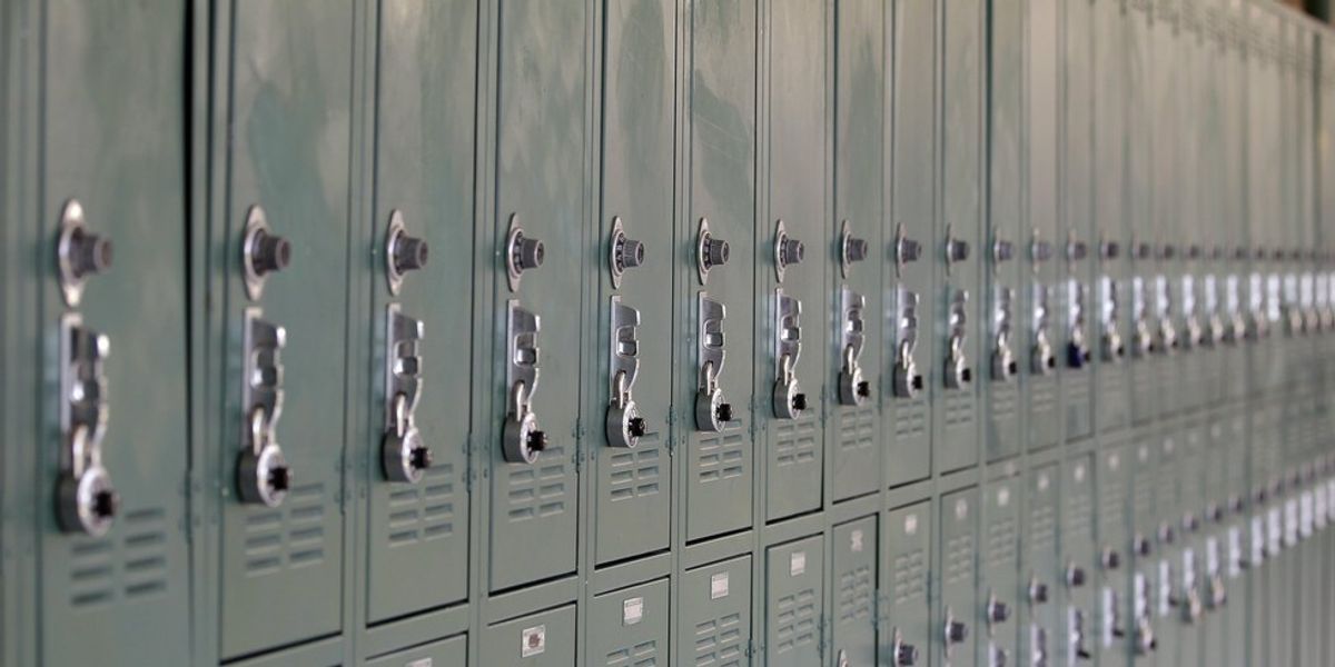 10 Habits You Should Leave In High School
