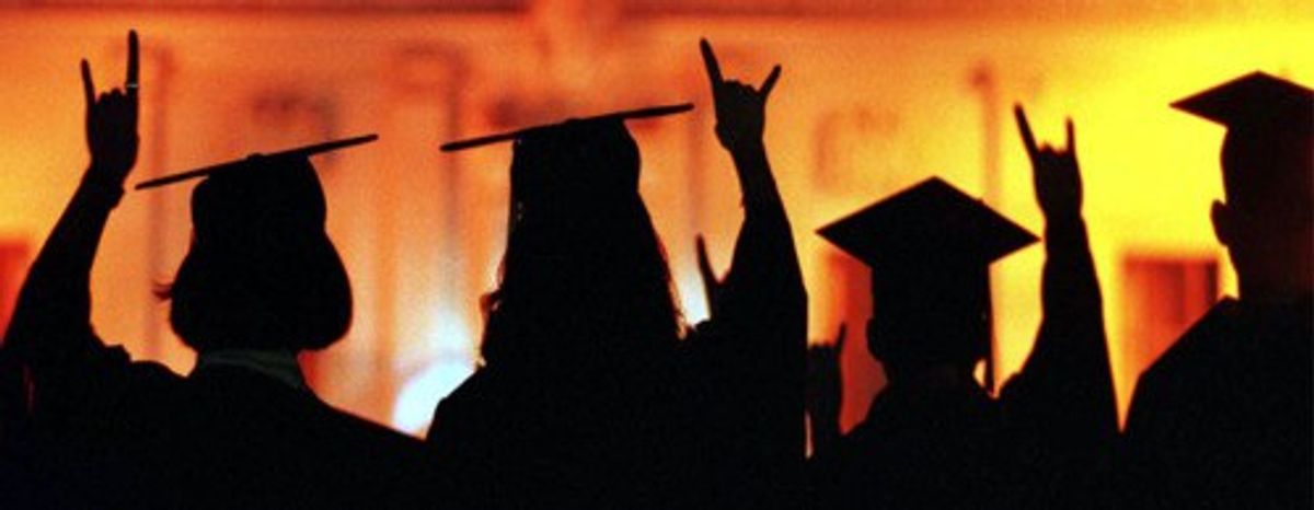 10 Thoughts Everyone Has During Graduation