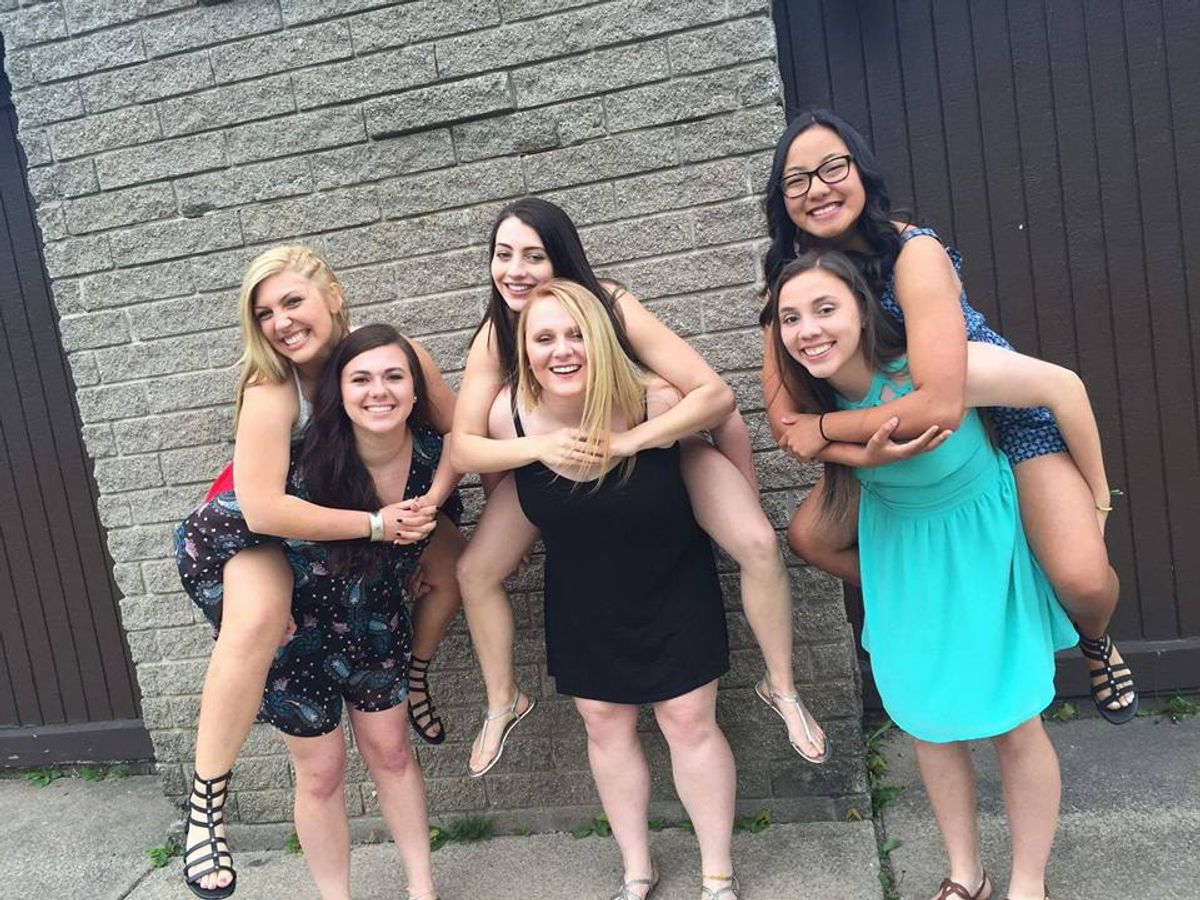 A Letter to my New College BFFs