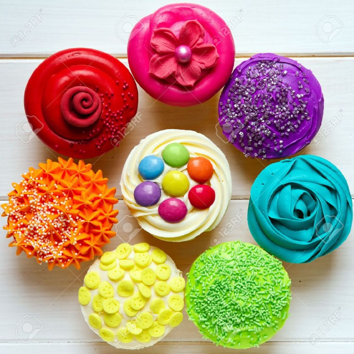 5 Easy Cupcakes To Make In A College Dorm Kitchen