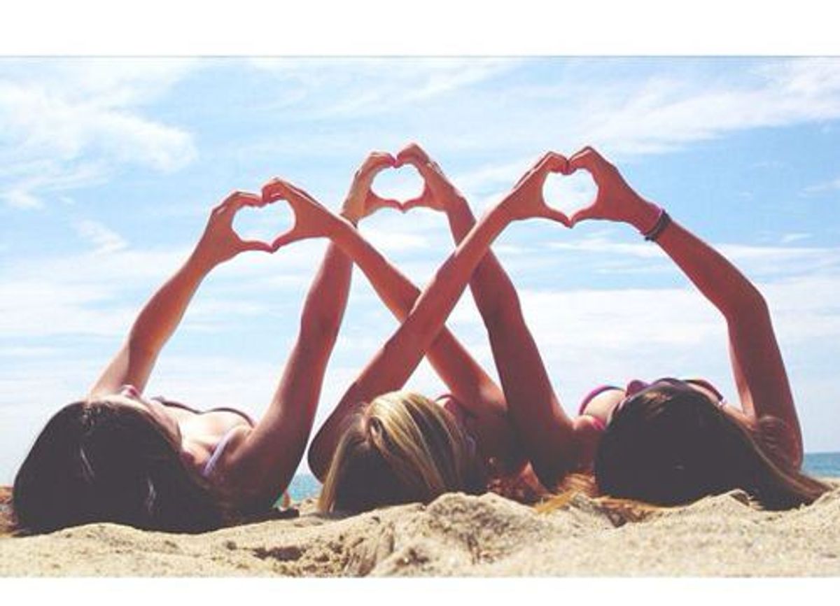 20 Things To Do With Your BFF This Summer