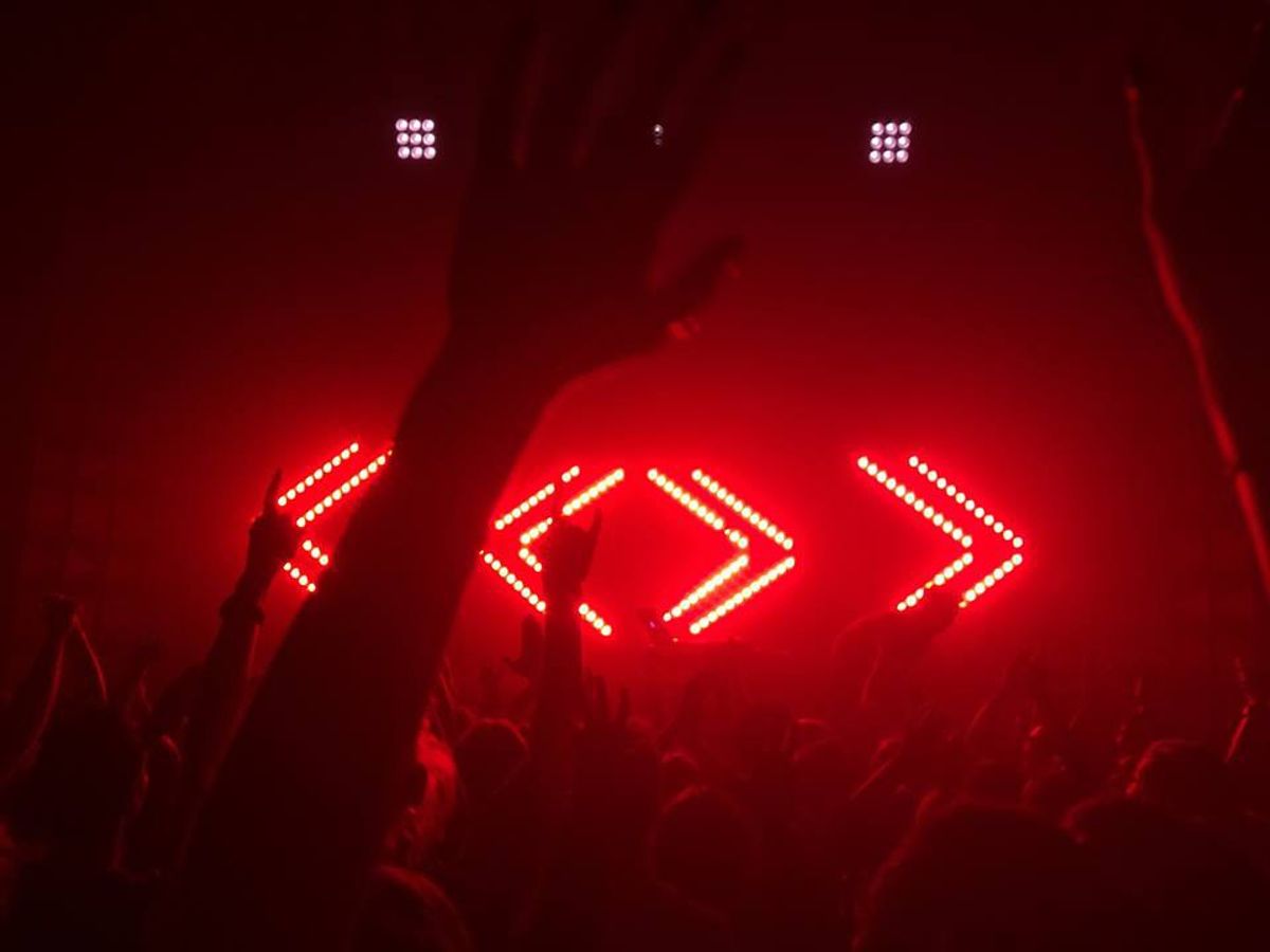 Music Mondaze: 20 Songs to Listen to This Summer