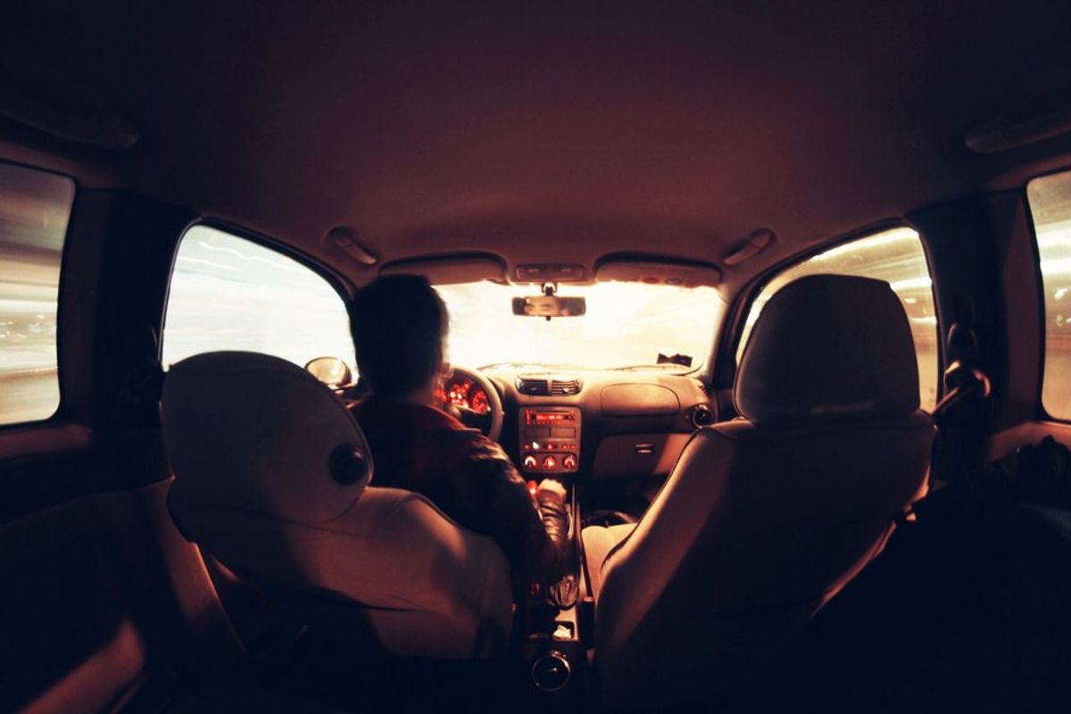 6 Struggles of People Who Don't Have a Car