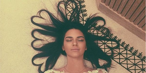 12 Thoughts You Have When Social Media-ing