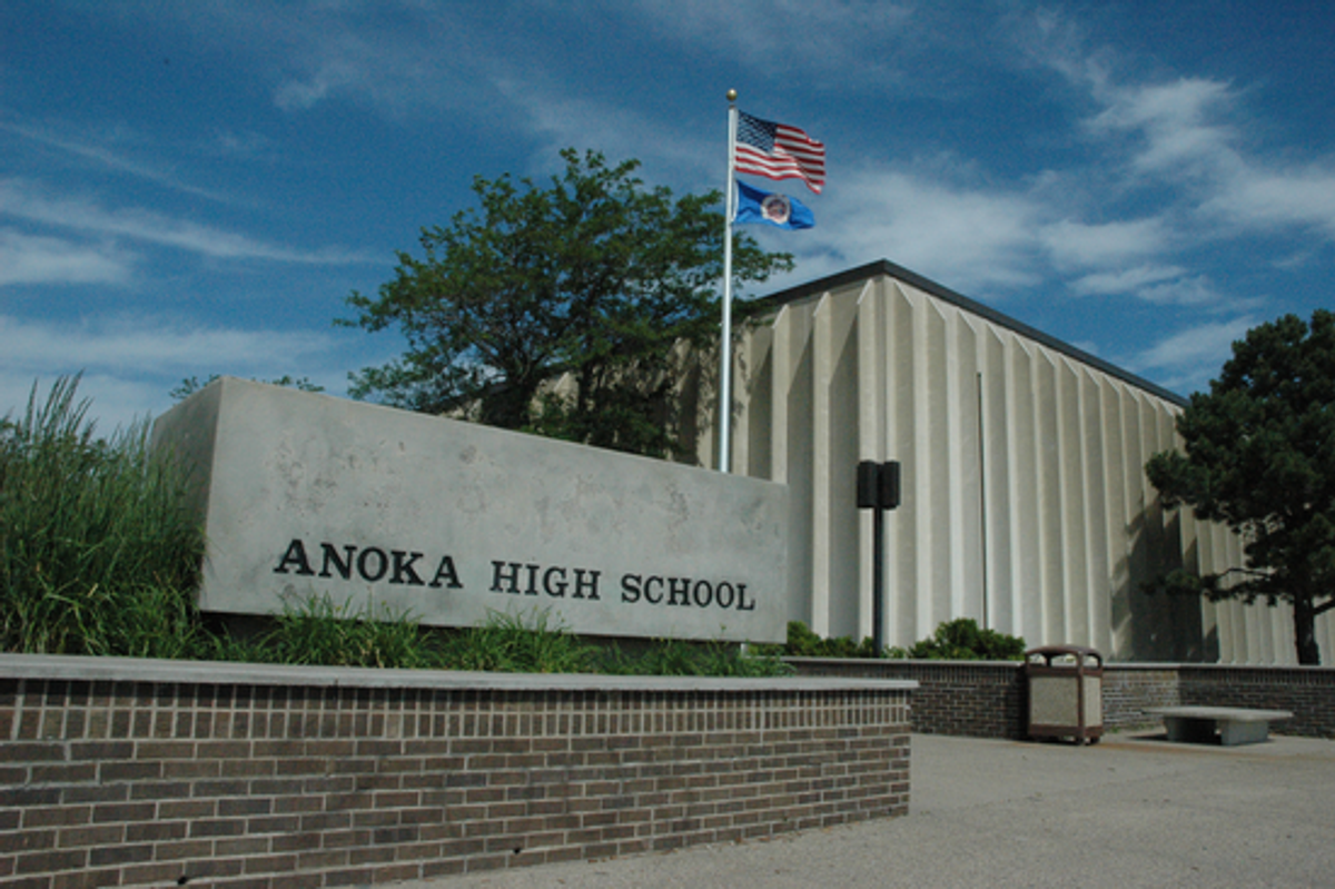 17 Signs You Graduated From Anoka High School