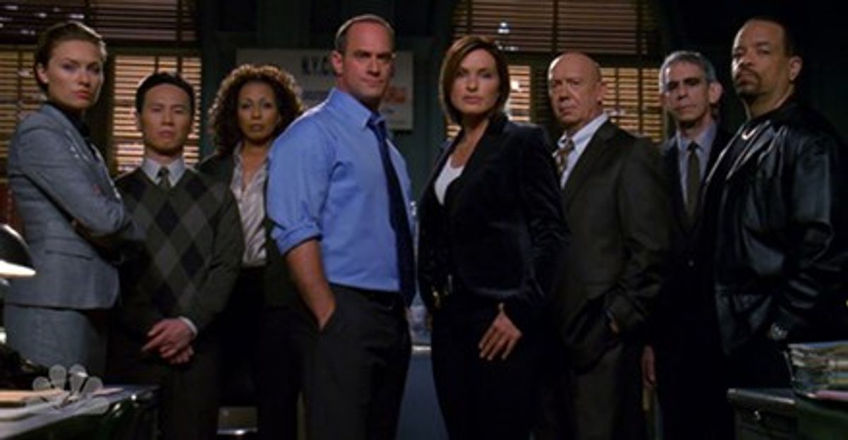 16 Signs You're Obsessed With "Law & Order: SVU"