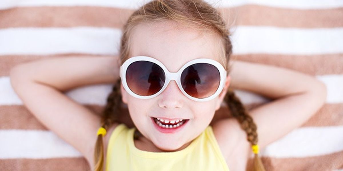 Why You Shouldn't Wear Sunglasses This Summer