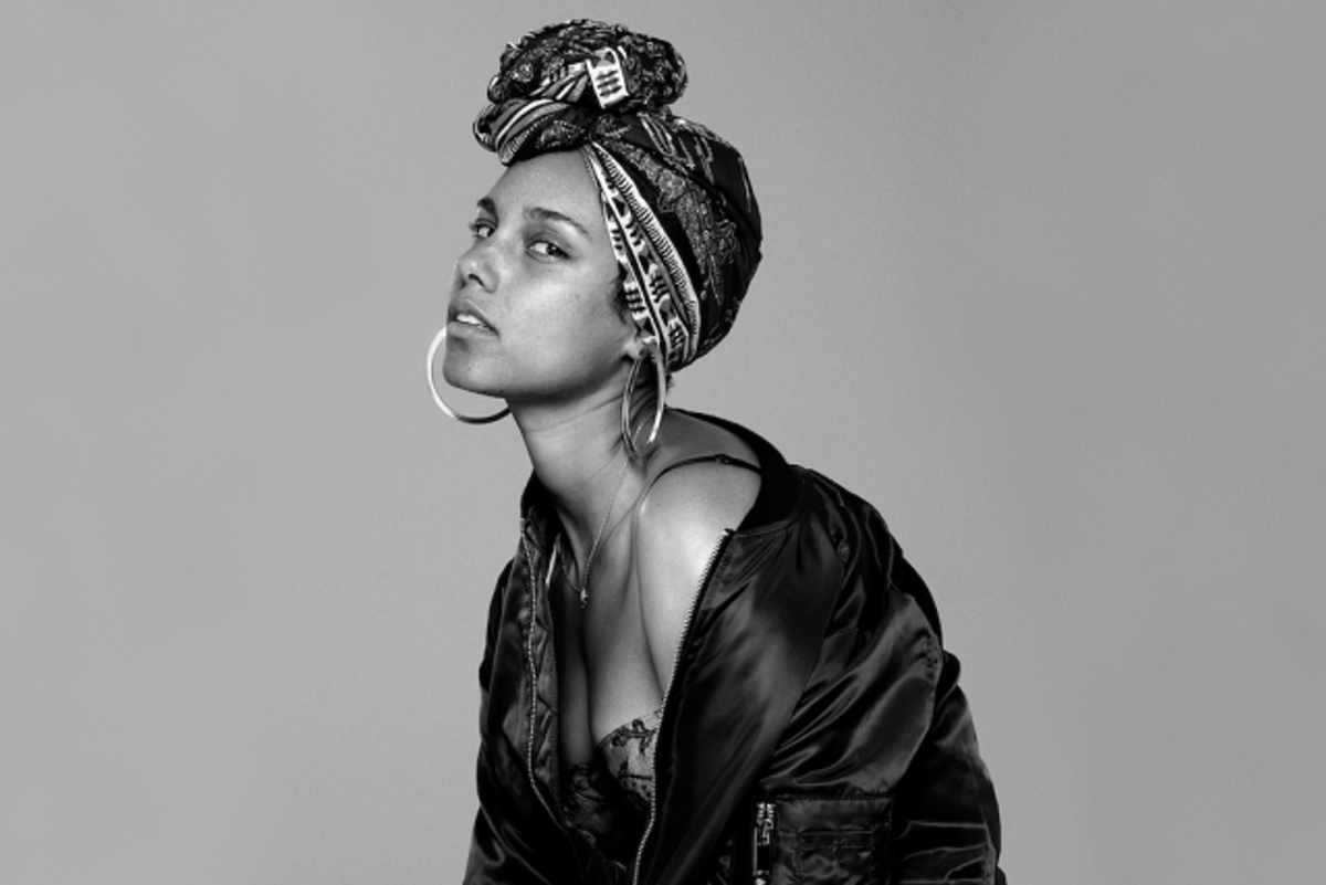Alicia Keys’ Inspiring Movement: #NOMAKEUPMOVEMENT