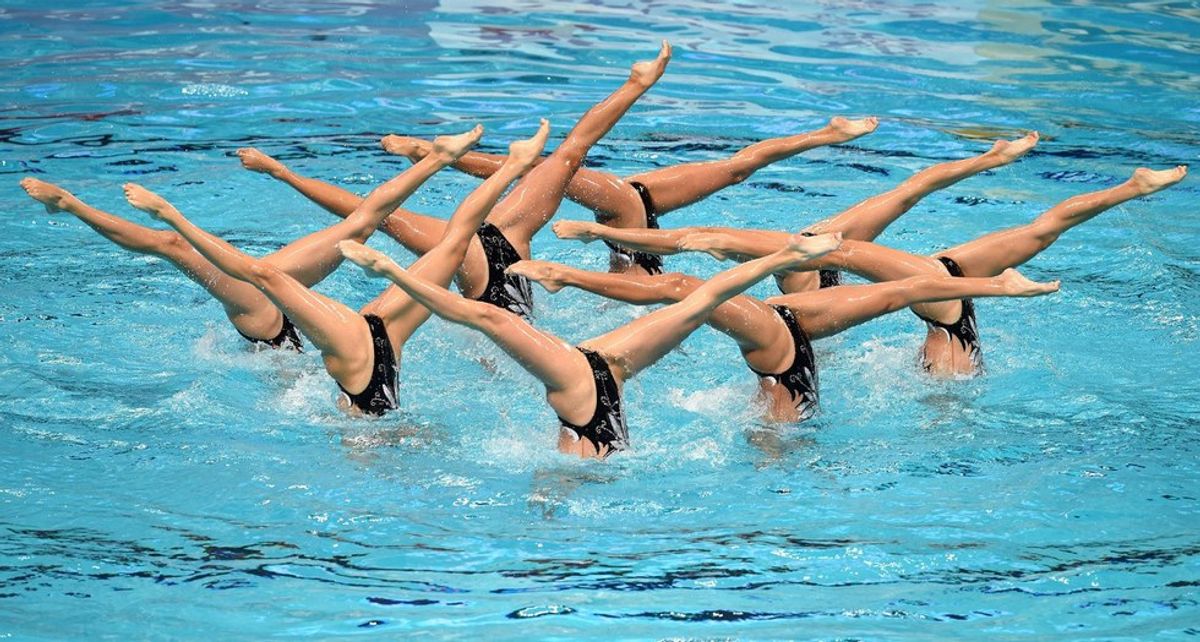 6 Reasons Synchronized Swimming Is An Amazing Sport