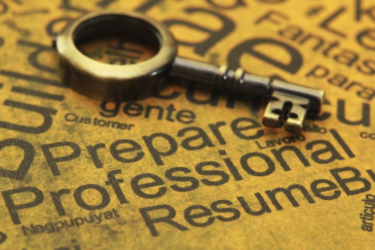 5 Ways To Help Build Your Resume This Summer