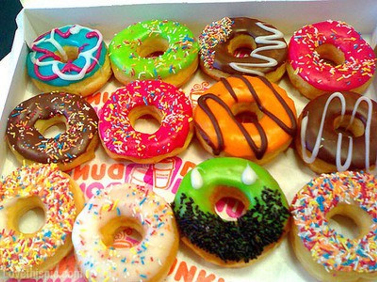 21 Things You Didn't Know About Working At Dunkin' Donuts