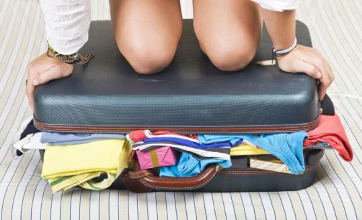 The 9 Thoughts You Have While Packing For Vacation