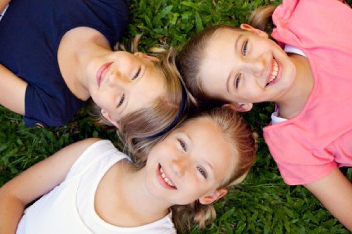 15 Fun Things to Do This Summer as a Babysitter