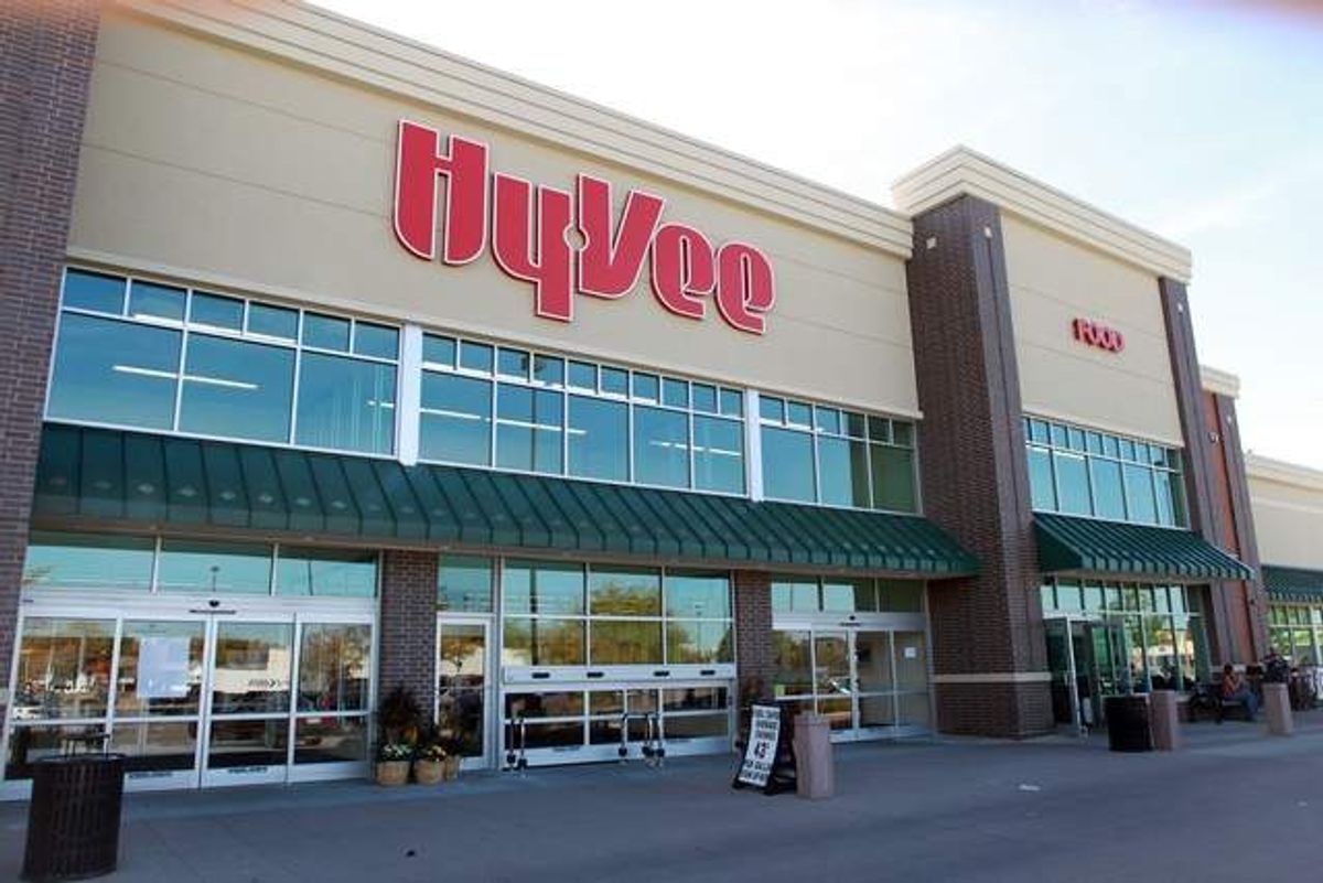 10 Things You Know When You Are Shopping at Hy-Vee