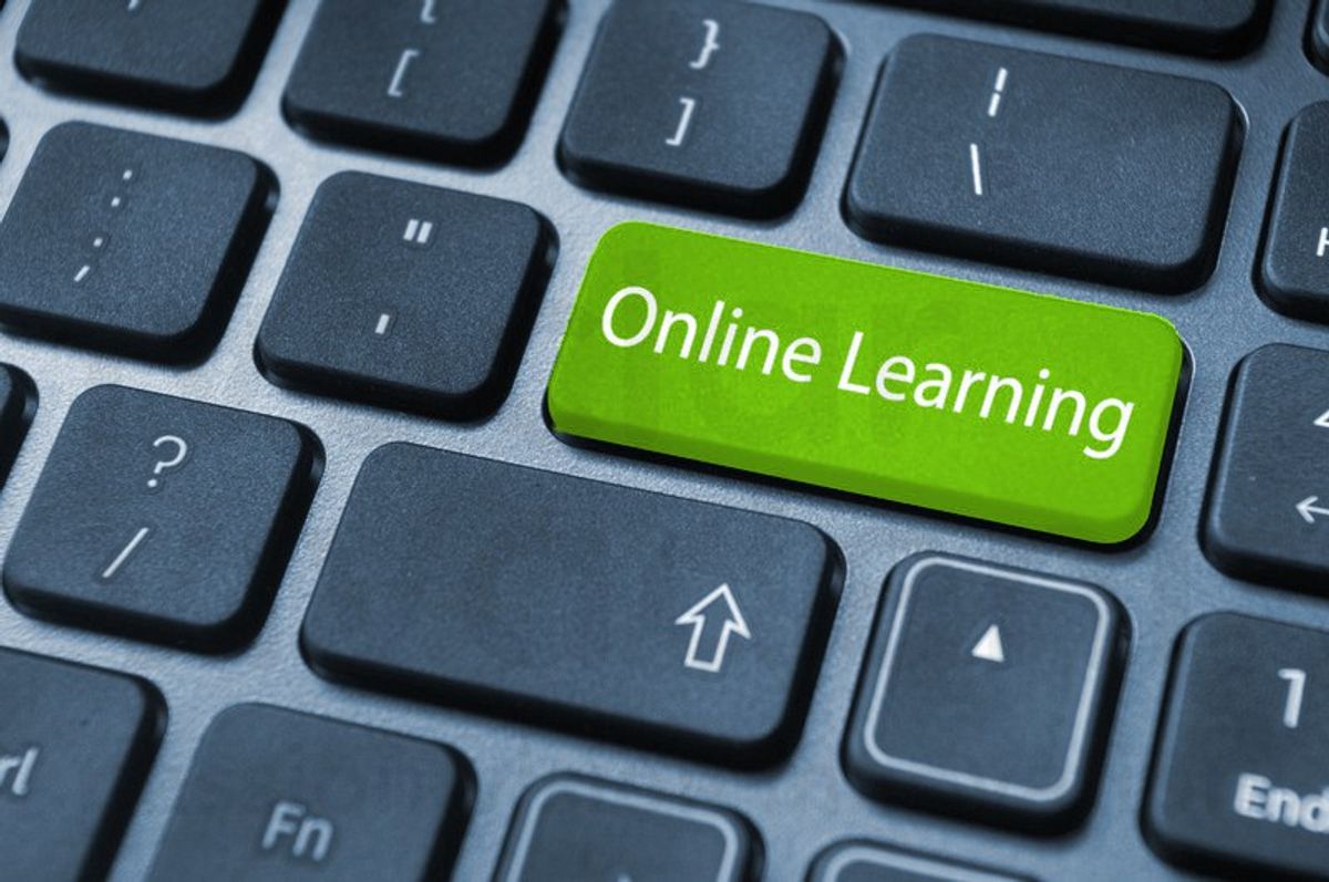 The Pros And Cons Of Online Classes The Odyssey Online