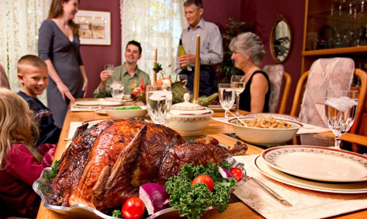 7 Questions And Comments You Get At Family Gatherings