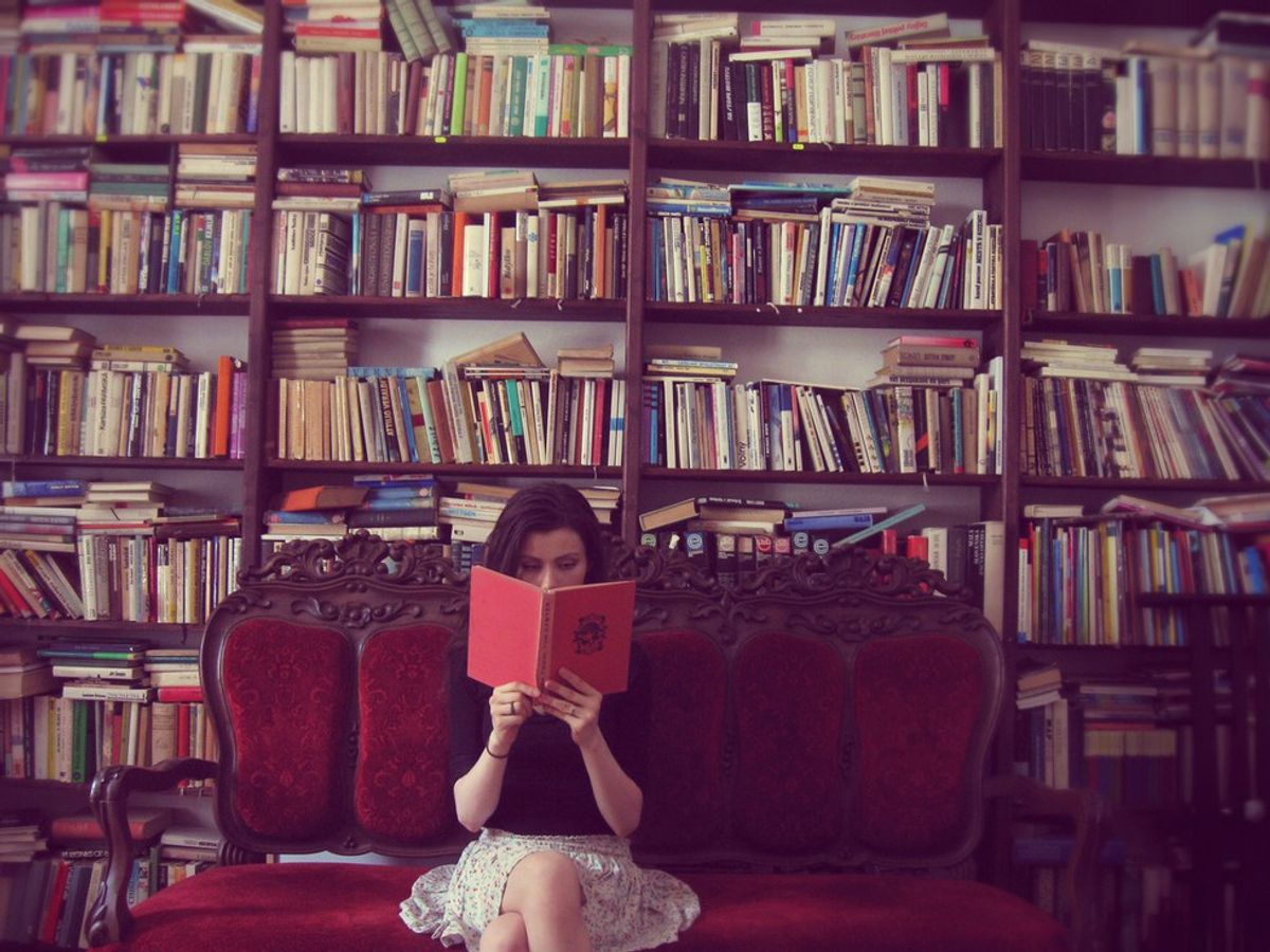 17 Things all Bookworms are Guilty Of