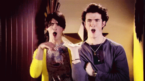 13 Signs You Grew Up With A Big Brother