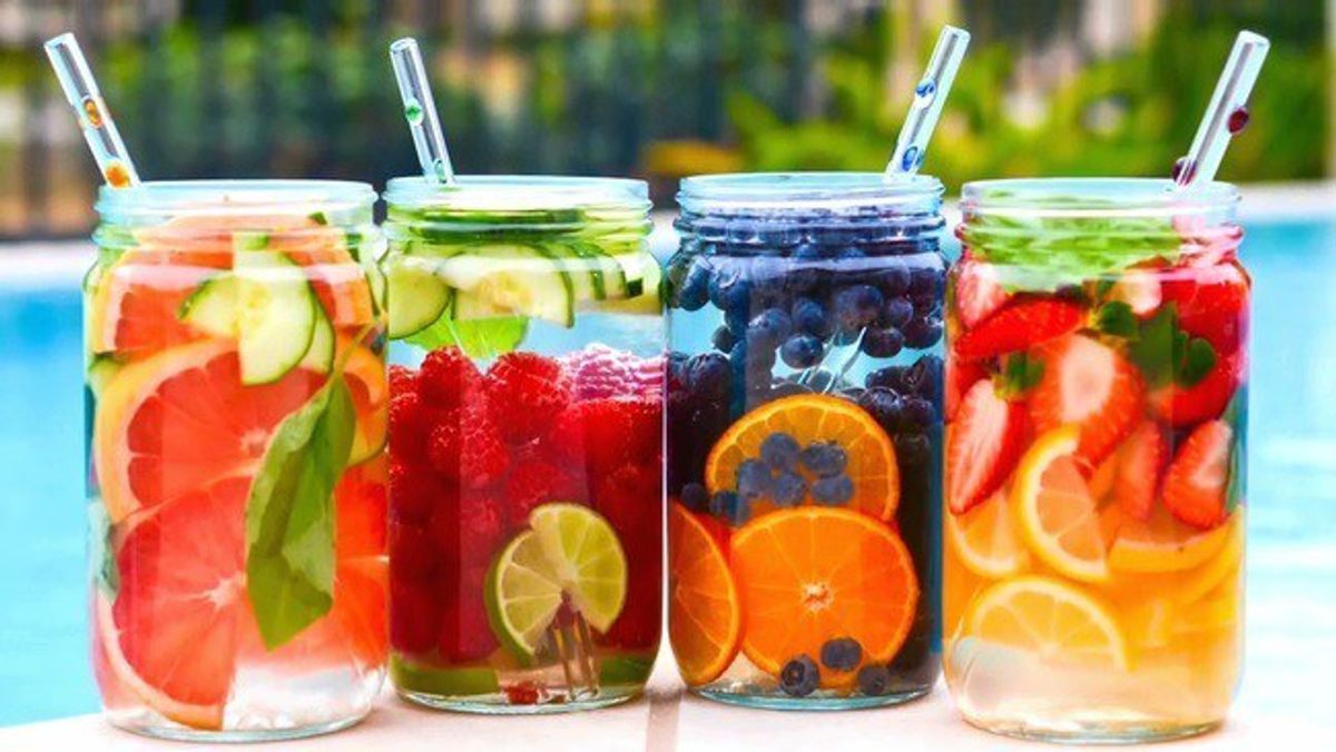 10 Infused Water Recipes For The Summer