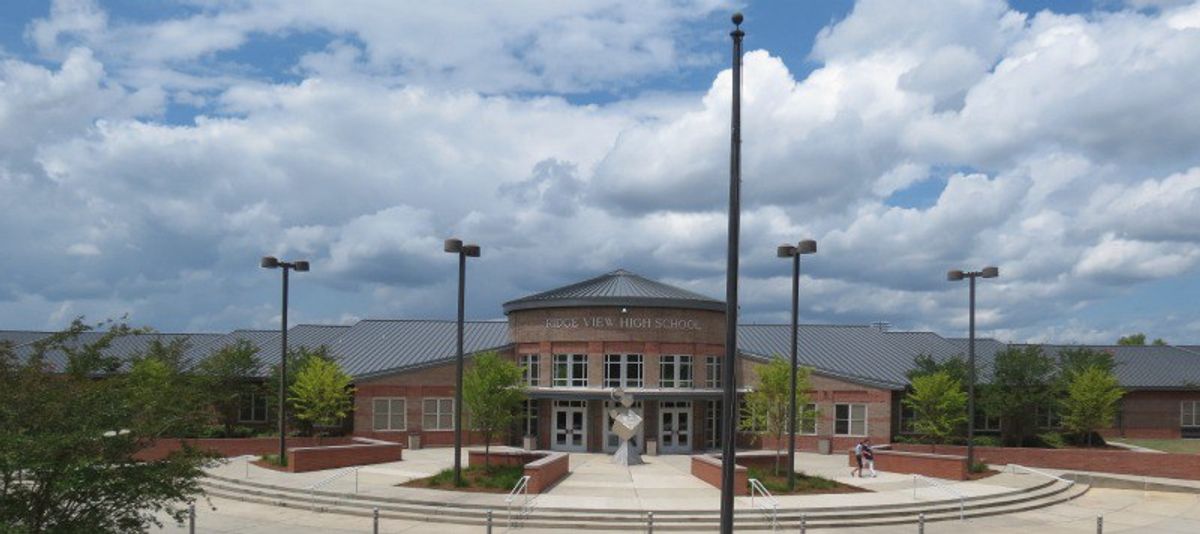 10 Signs You Went to Ridge View High School