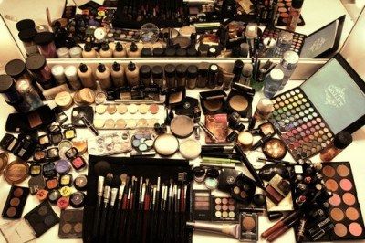 21 Reasons Why I Love Makeup