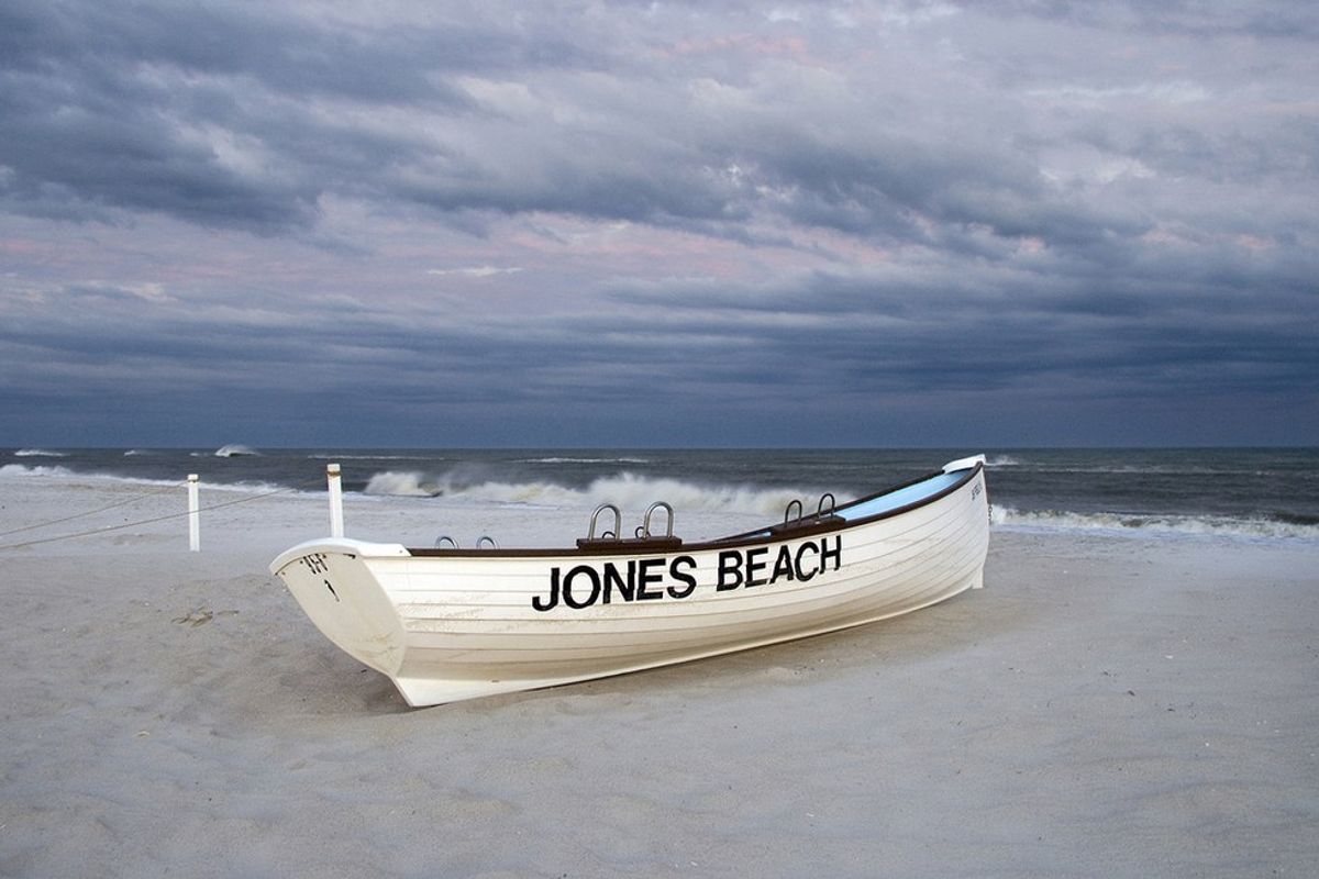 15 Stages Of Driving To And From A Day At Jones Beach