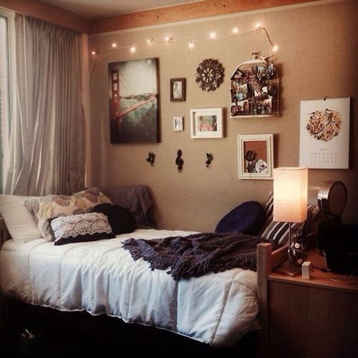 Cheapest, Easiest, Coolest Ways To Decorate Your College Apartment