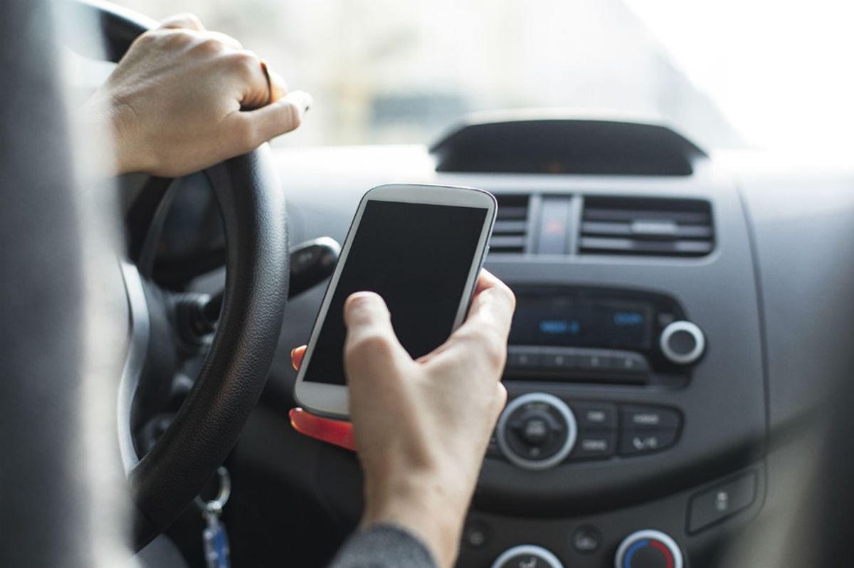 An Open Letter To Distracted Drivers