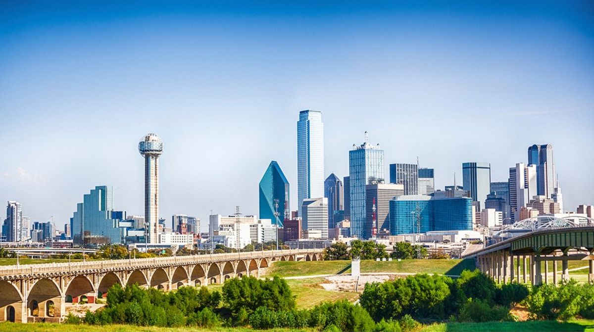 11 Signs You Were Born And Raised In Dallas