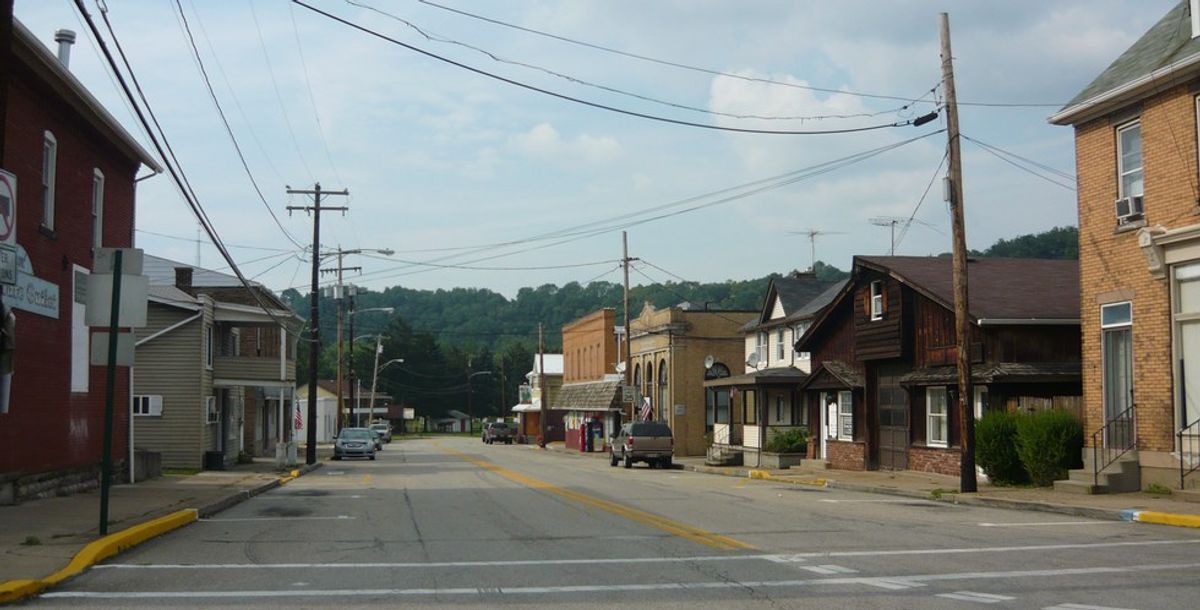 27 Signs You Grew Up In Small Town USA
