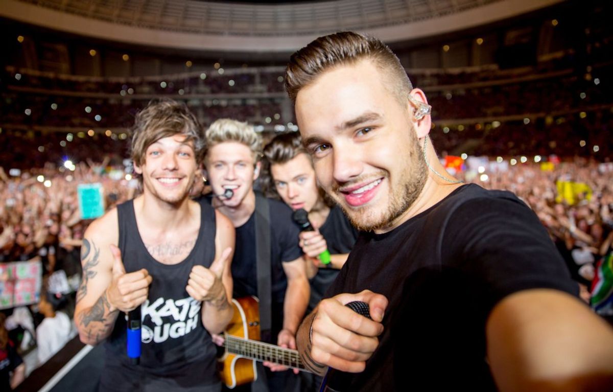 5 Things That Occur When You Are A One Direction Fan In College