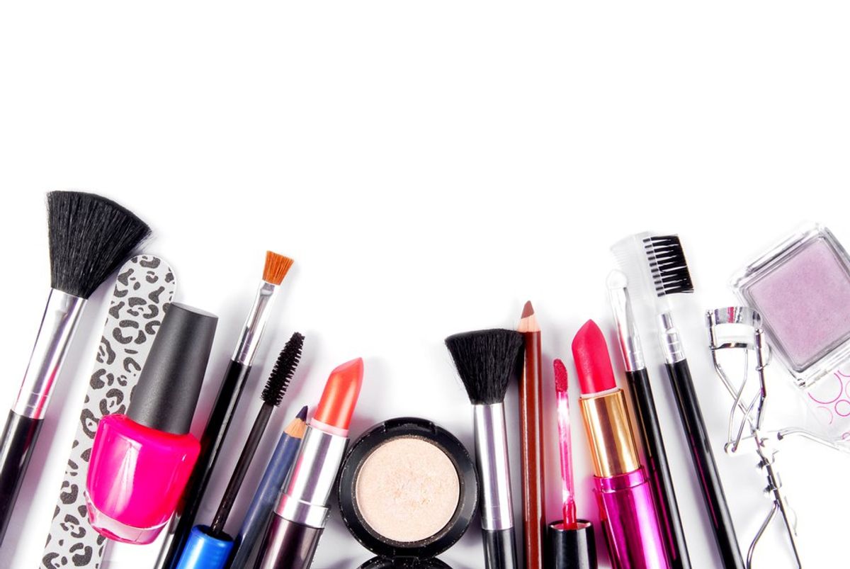 The Top 10 Makeup Products For Makeup Lovers