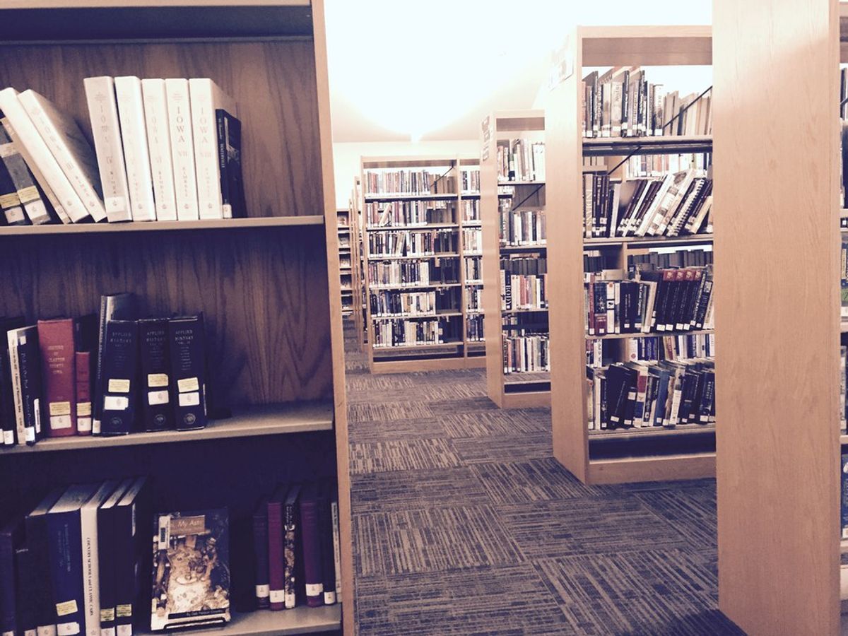 10 Struggles You'll Experience At Your Local Library