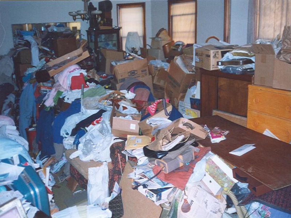 8 Reasons Why Cleaning Your Room Is So Hard