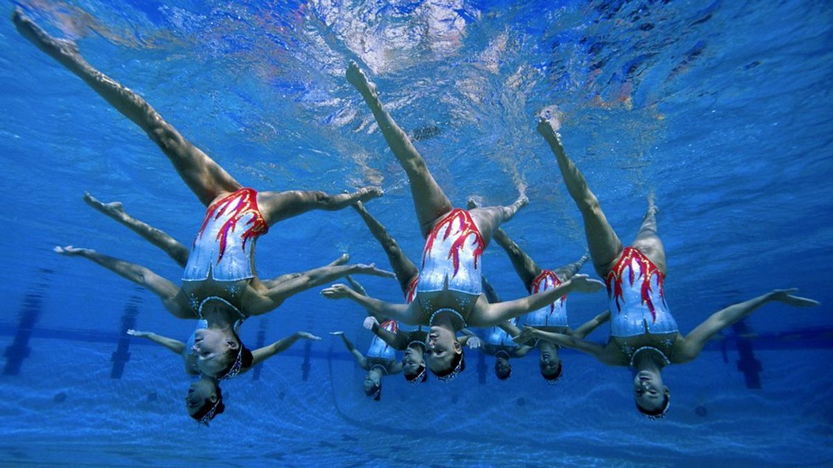 10 Questions Synchronized Swimmers Hate, As Told By The Office Cast