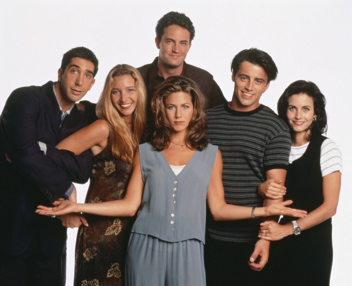 10 Reasons You Need To Watch Friends Before Graduating College