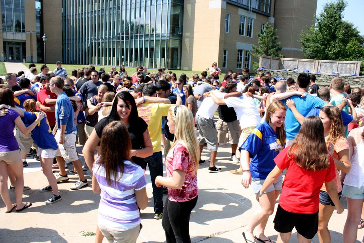 50 Questions, Other Than "What's Your Major?," To Ask During College Orientation
