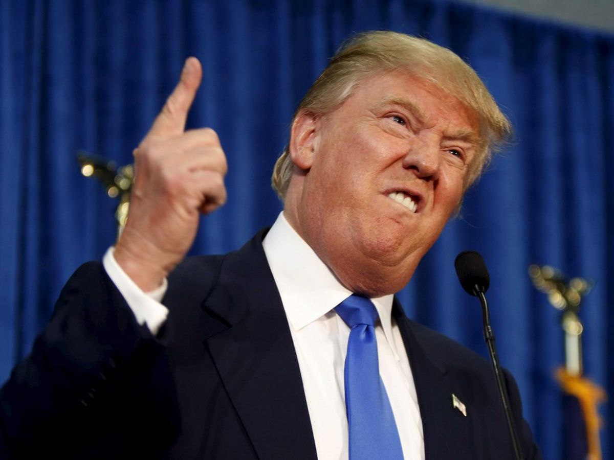 7 Reasons Why You Should Vote For Donald Trump