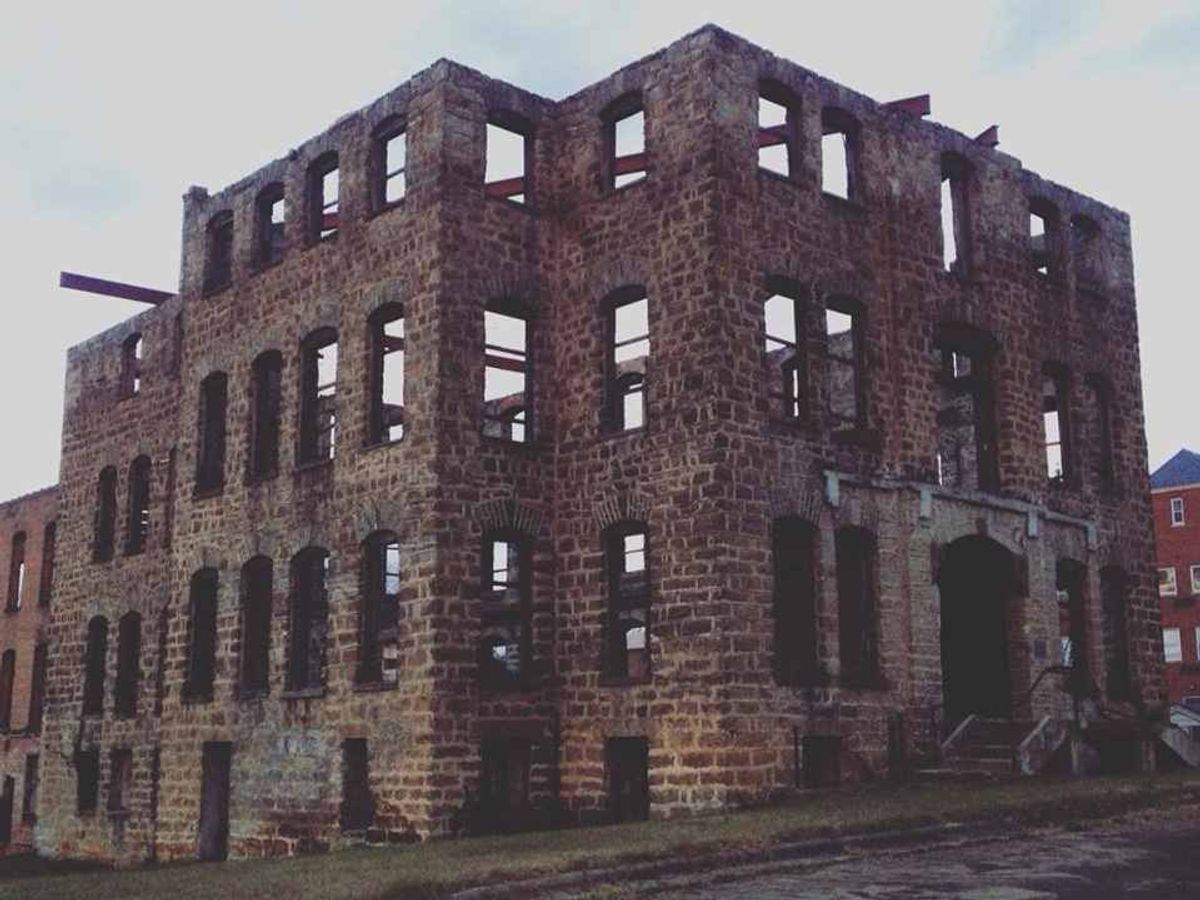 Abandoned North Carolina: 7 Hidden And Historic Places