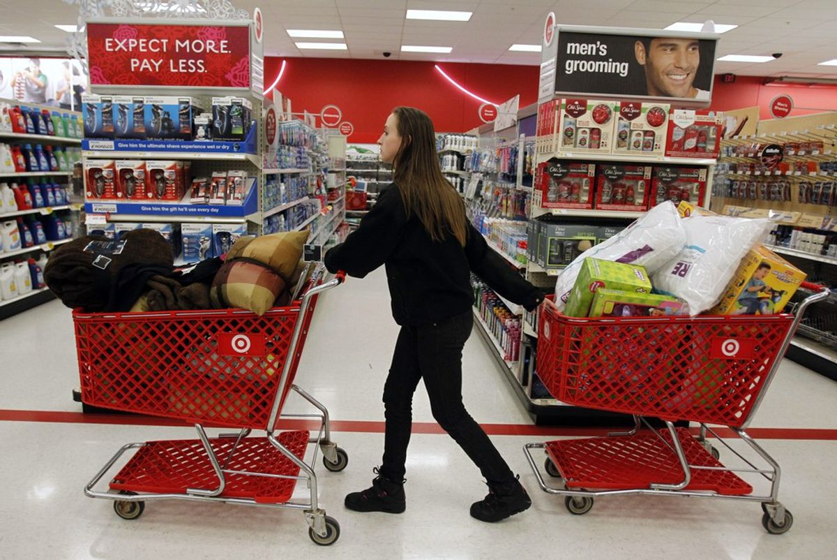 18 Thoughts Women Have While Shopping At Target