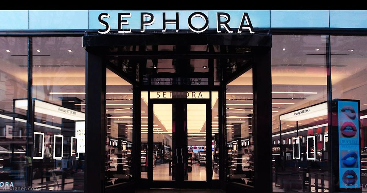 The 5 Stages Of Shopping At Sephora