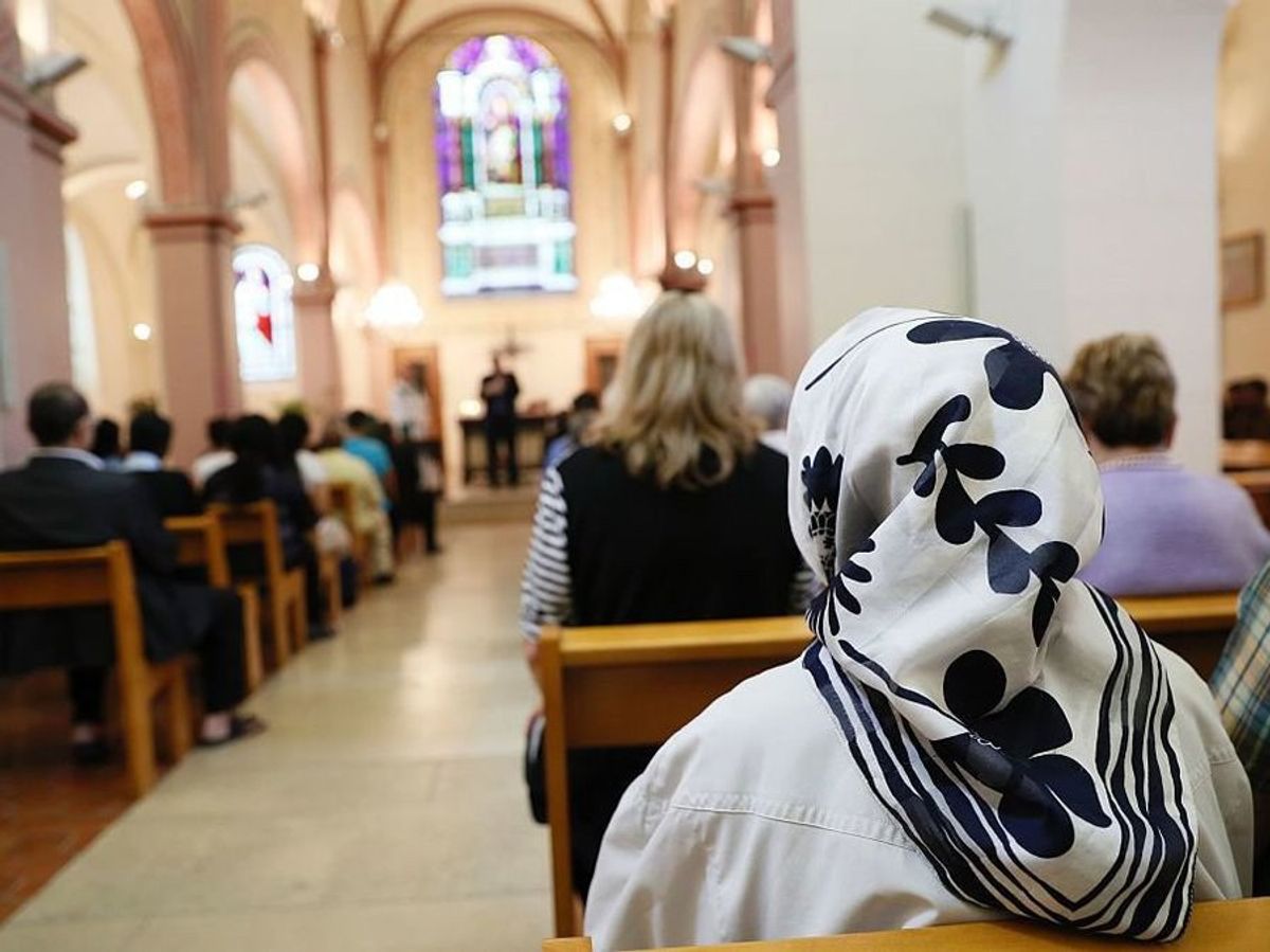 In The Name Of Peace Muslims Attended Catholic Mass On Sunday