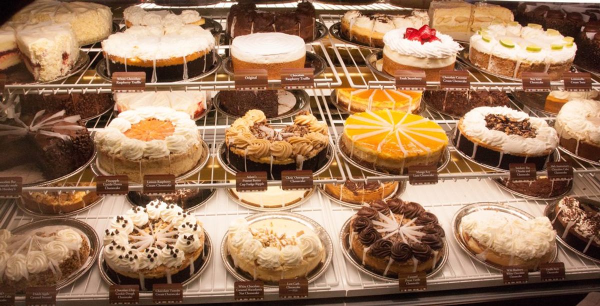 5 Reasons Why The Cheesecake Factory Is The Best