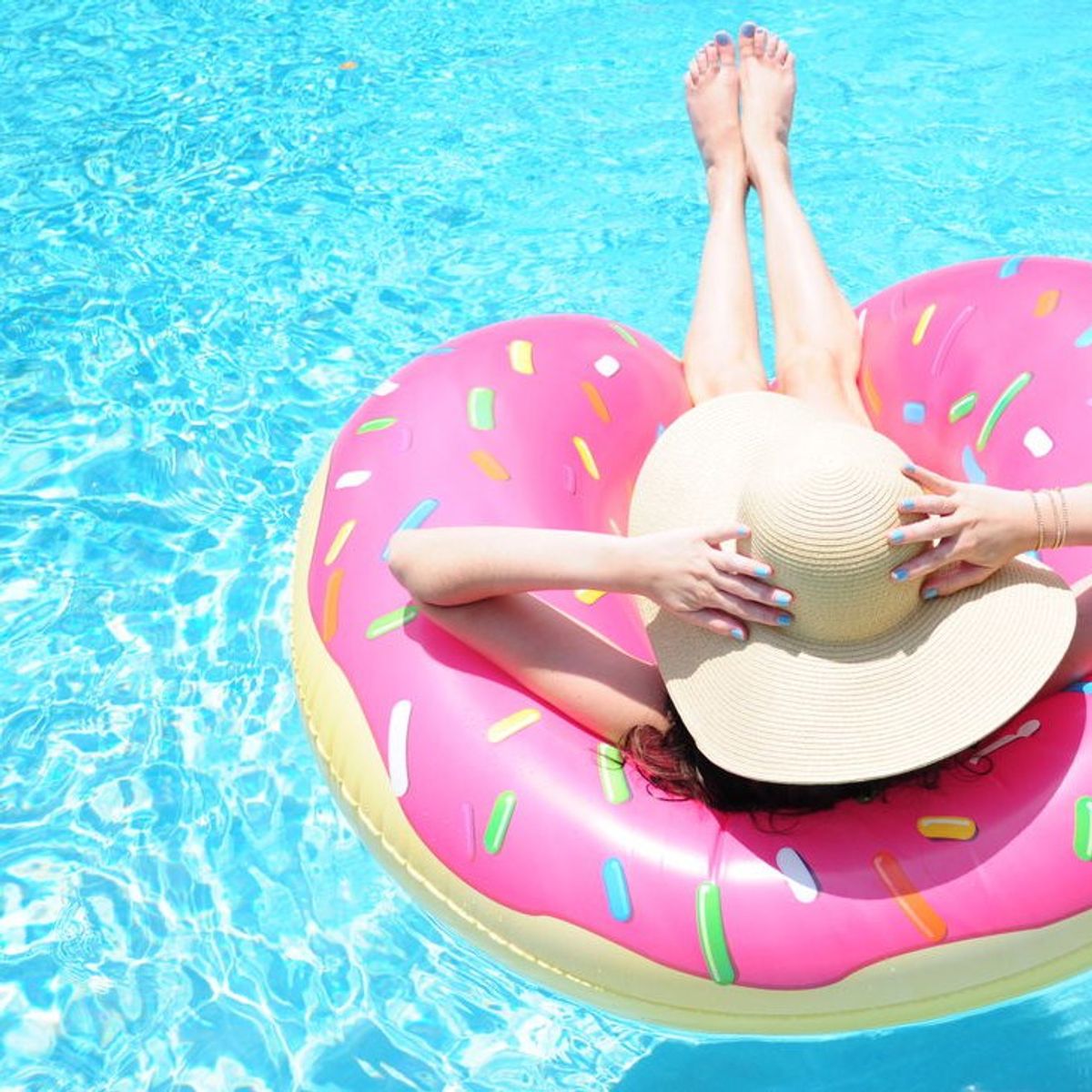 10 Thoughts College Students Have When They Go Home For Summer