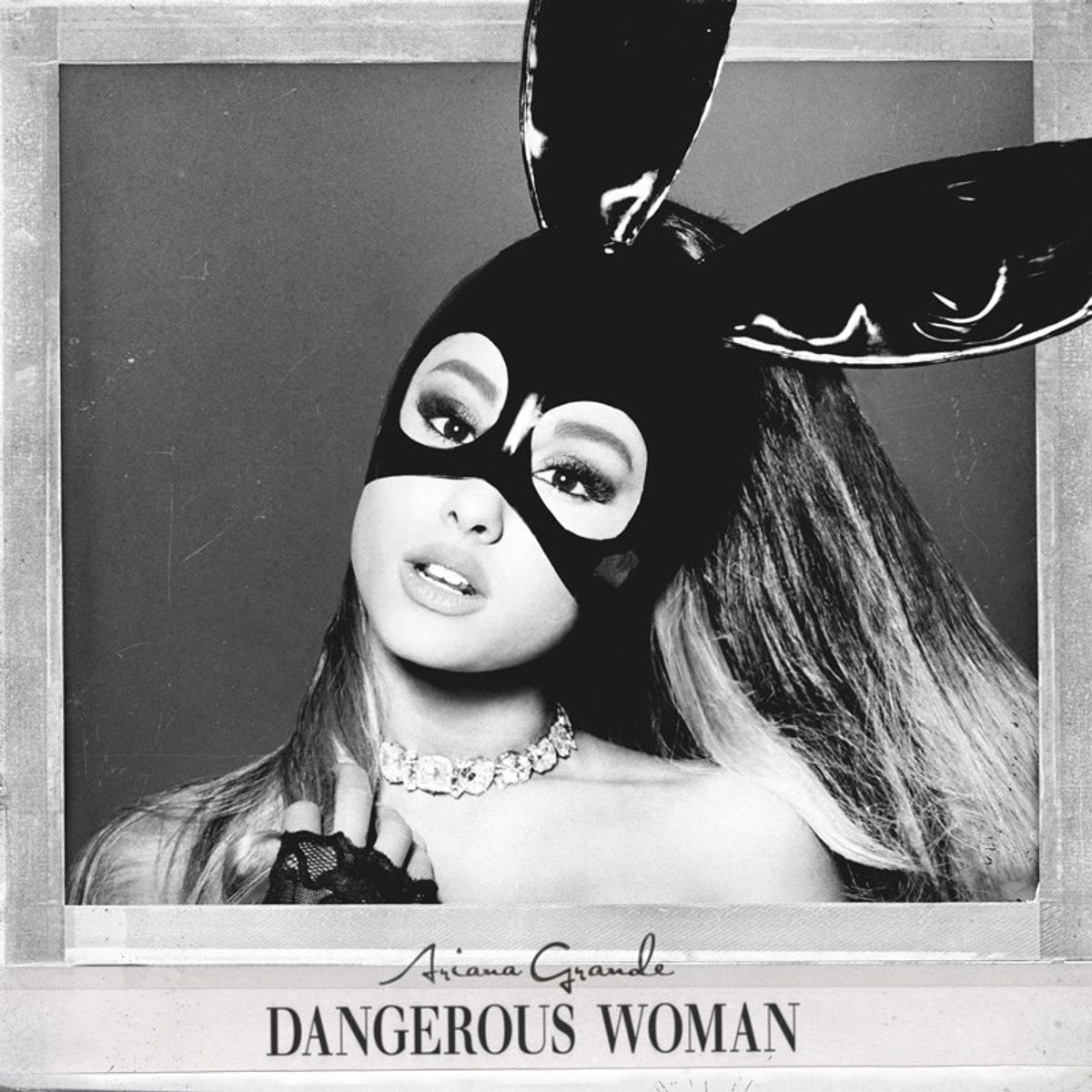 'Dangerous Woman' Album Review