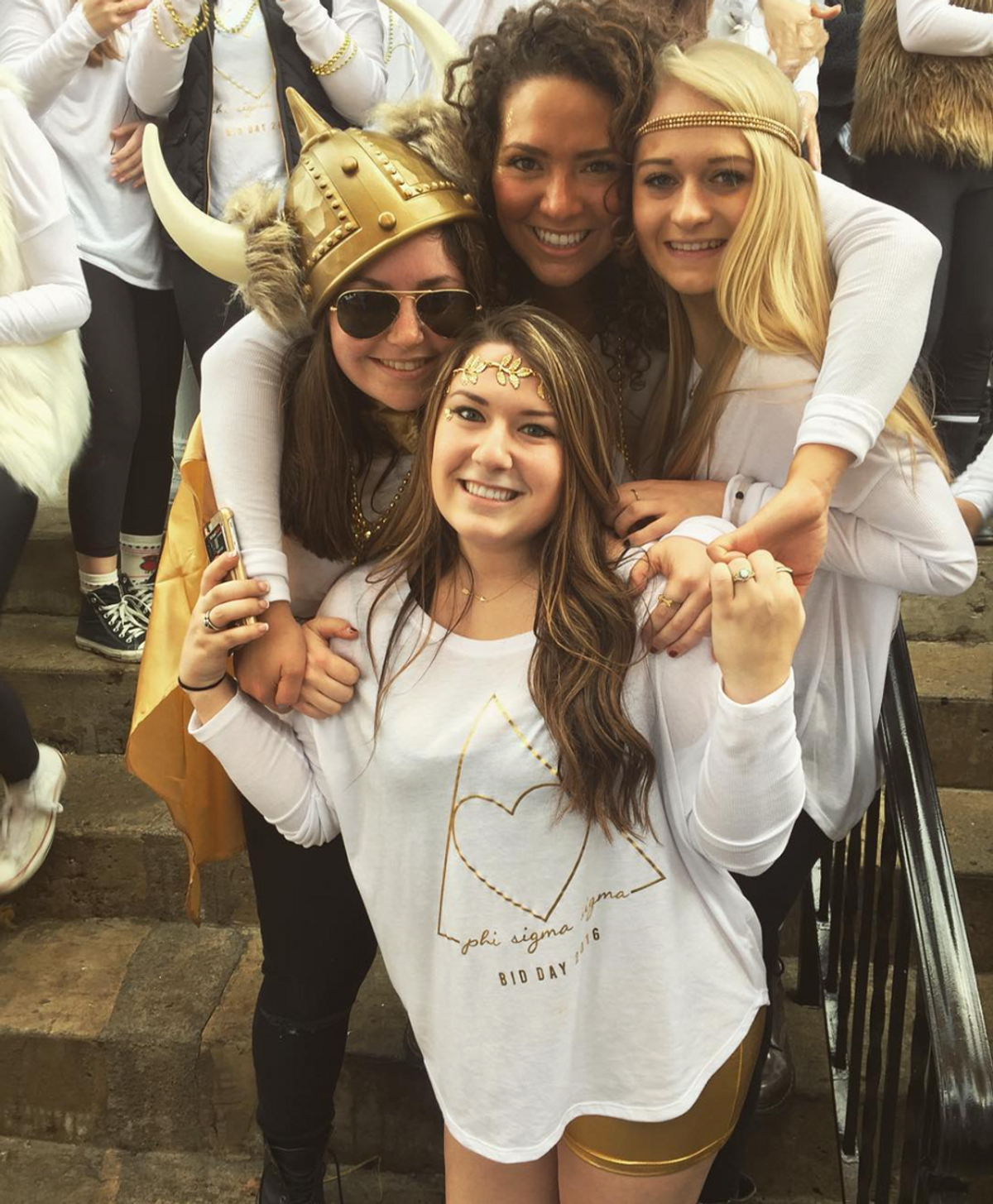 10 Reasons Your Sorority Family Is Like Your Real Family