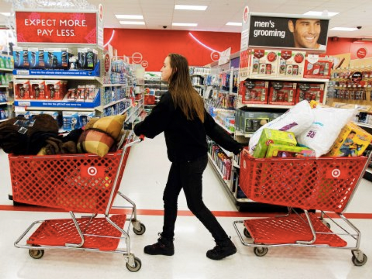 20 Thoughts Every Girl Has While At Target