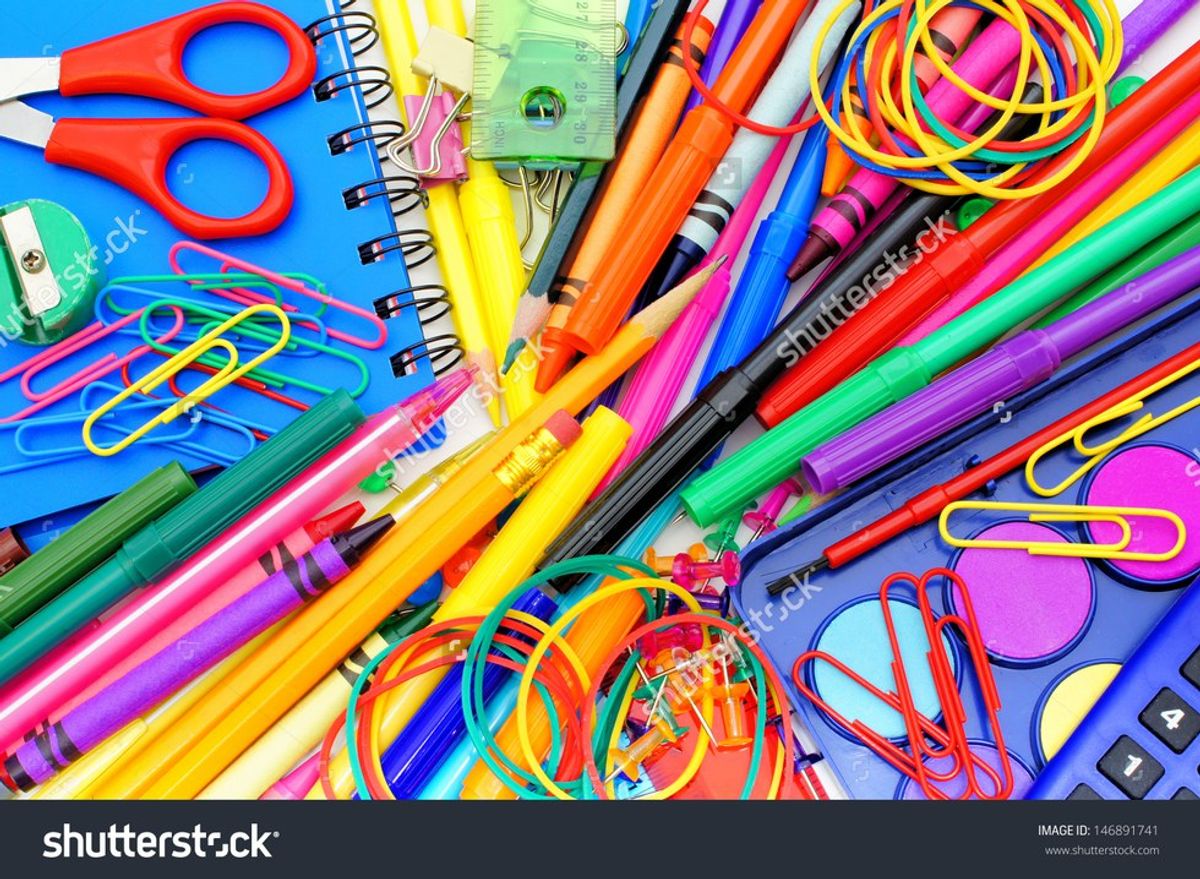 10 Things That Happen When You're Obsessed With School Supplies