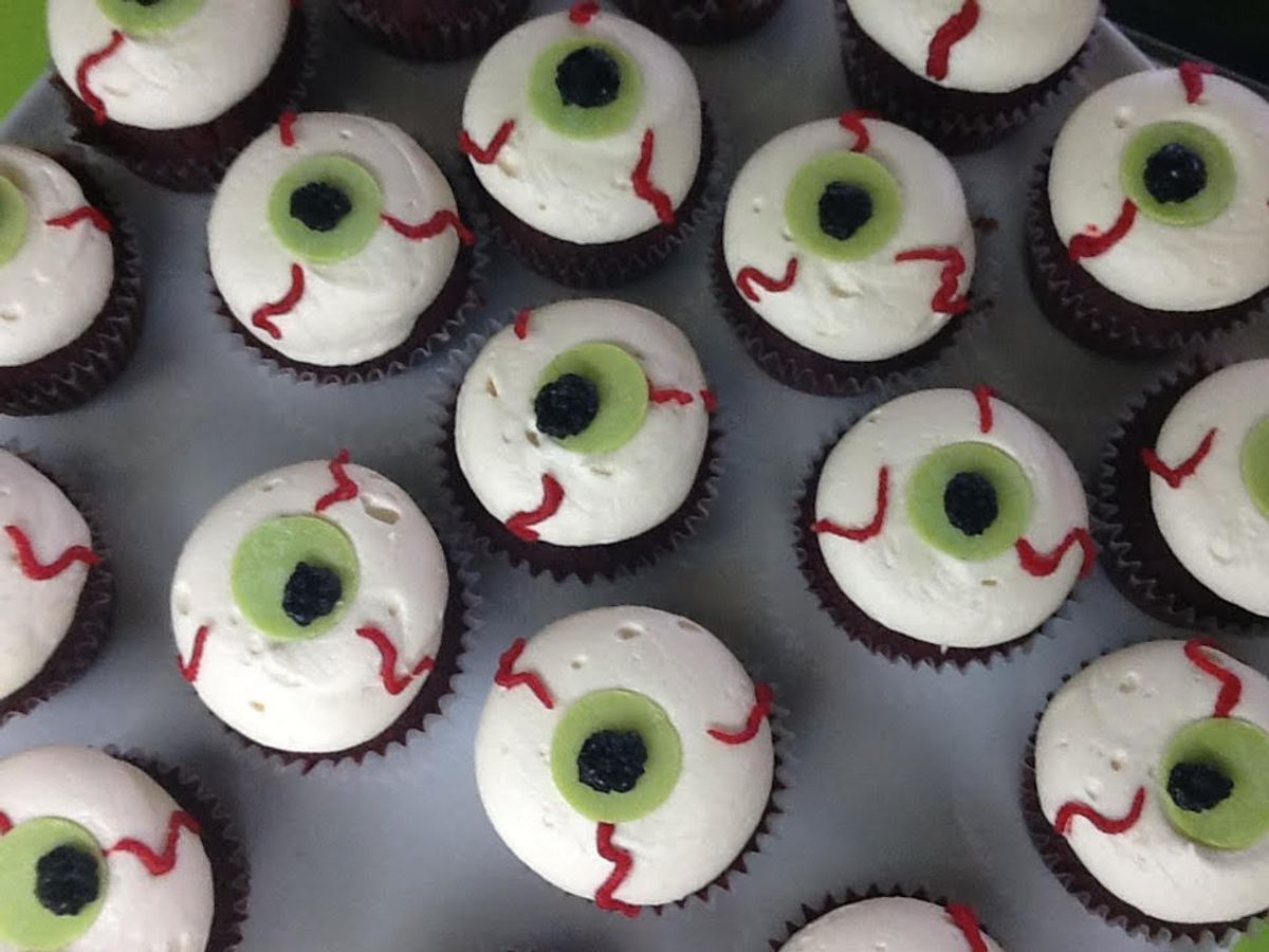 Psycho Cupcakes: 13 To-Die-For Treats